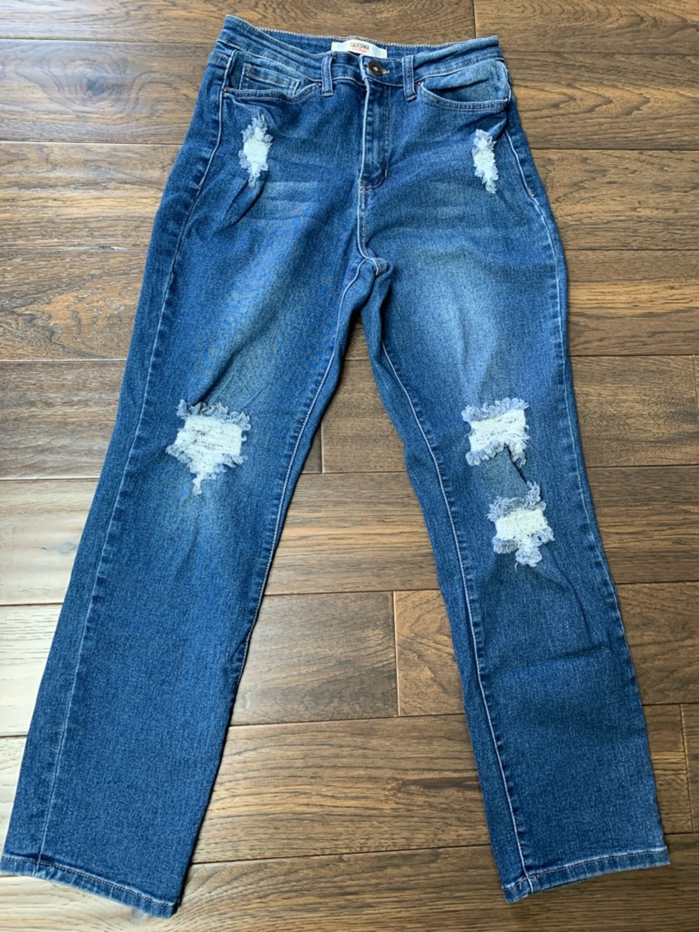 California Vintage Women’sMid-Rise Distressed Straight Leg Jeans Pre-Owned 26x26